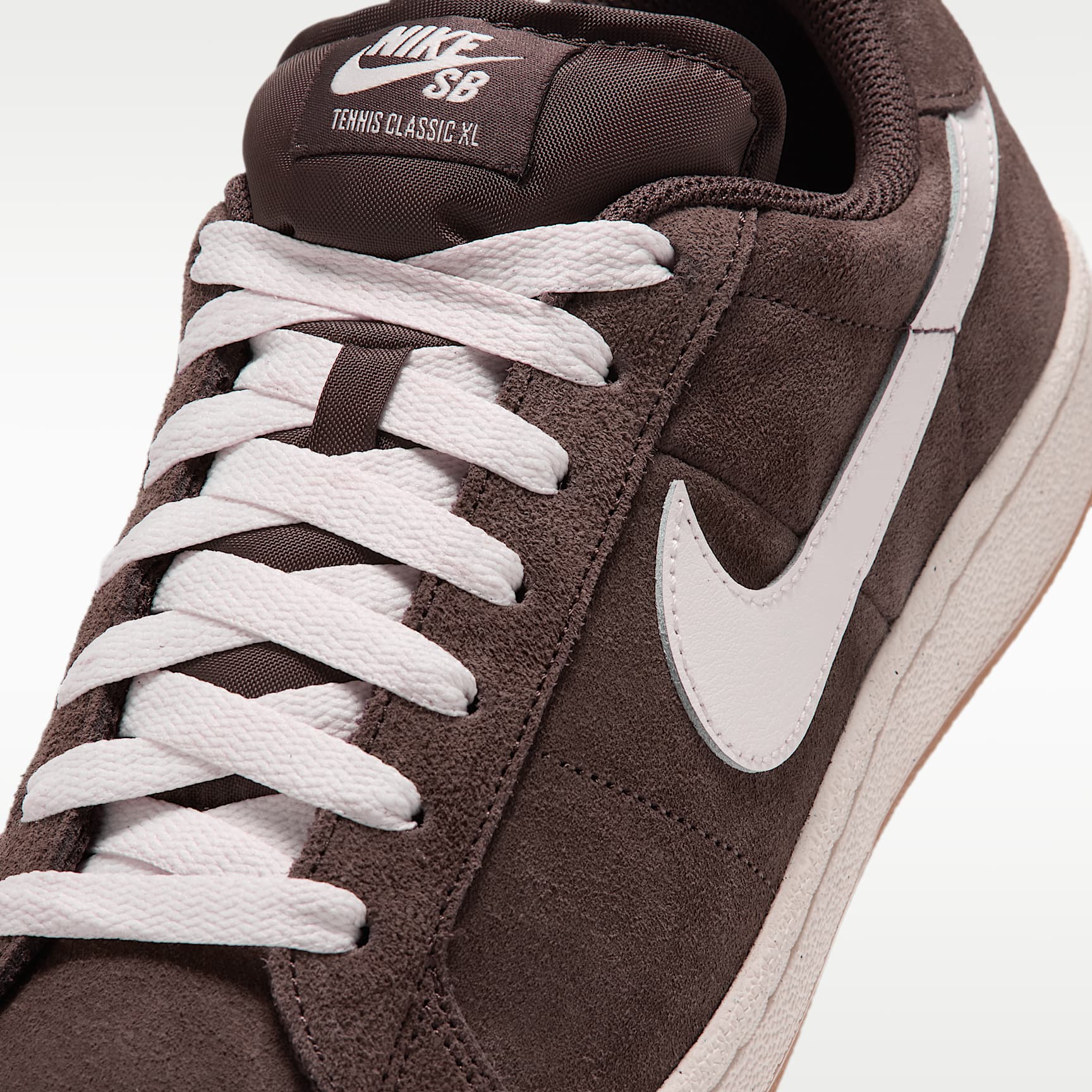 Nike SB Zoom Tennis Classic XL Skateboardschuh – Baroque Brown/Gum Light Brown/Sail