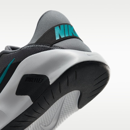 Nike Flex Train Workout-Schuh (Herren) – Smoke Grey/Anthracite/Light Smoke Grey/Energy