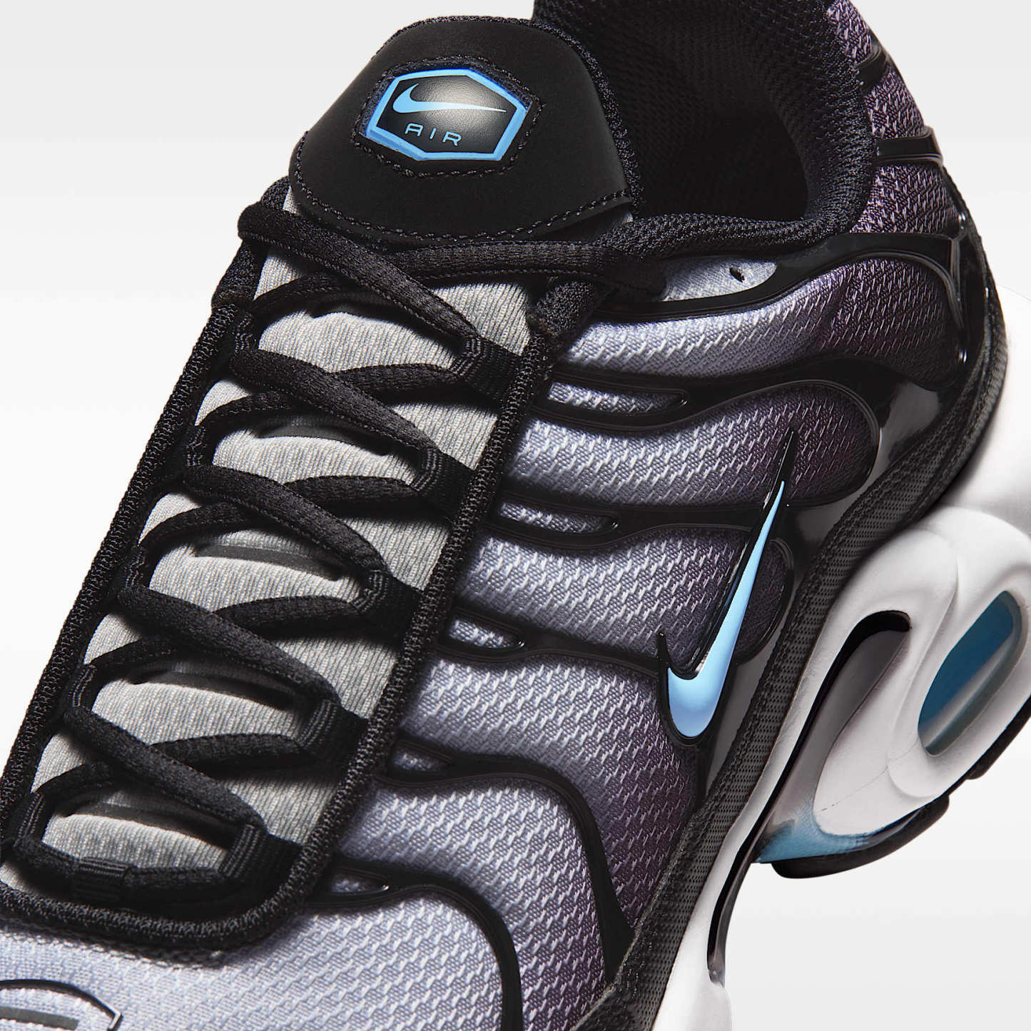 Nike Air Max Plus Schuh (Herren) – Schwarz/Light Smoke Grey/Weiß/Football Blue