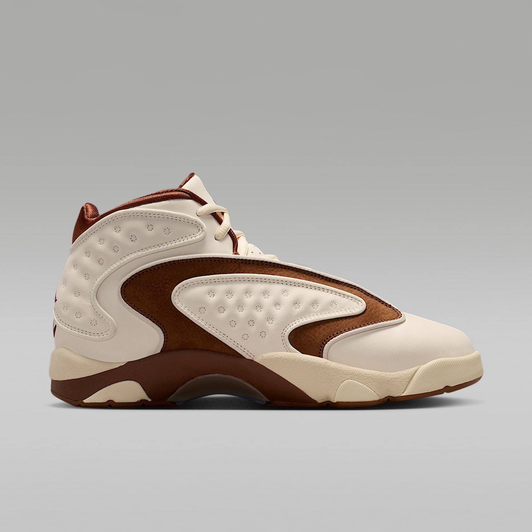 Air Jordan OG Damenschuh – Pale Ivory/Light British Tan/Muslin/Track Red