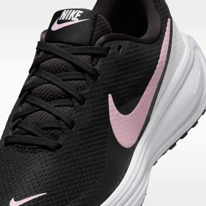 Nike Revolution 8 Straßenlaufschuh (Damen) – Schwarz/Weiß/Anthracite/Pink Foam