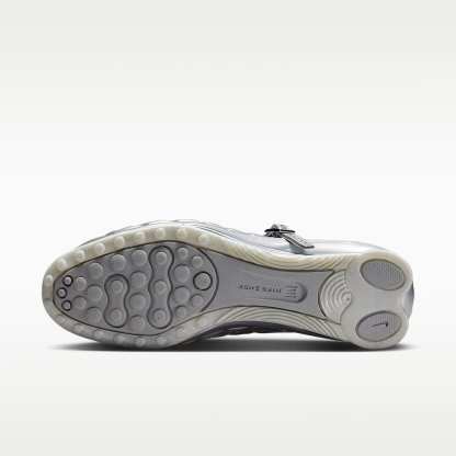 Nike Shox Z Calistra Schuh (Damen) – Metallic Silver/Flat Silver/Metallic Silver