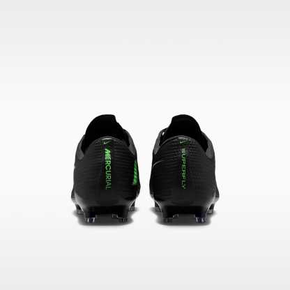 Nike Mercurial Superfly 11 Pro Low-Top-Fußballschuh für Kunstrasen – Schwarz/Schwarz/Illusion Green