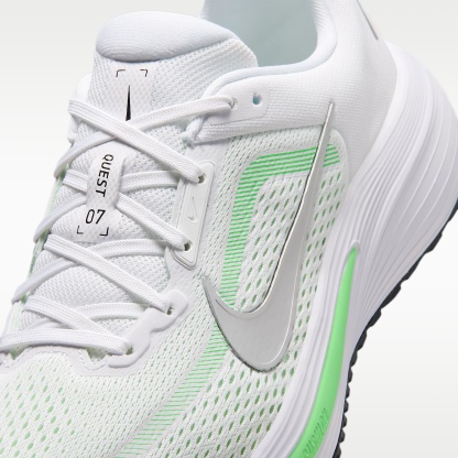 Nike Quest 7 Straßenlaufschuhe (Damen) – Weiß/Illusion Green/Cucumber Calm/Metallic Silver