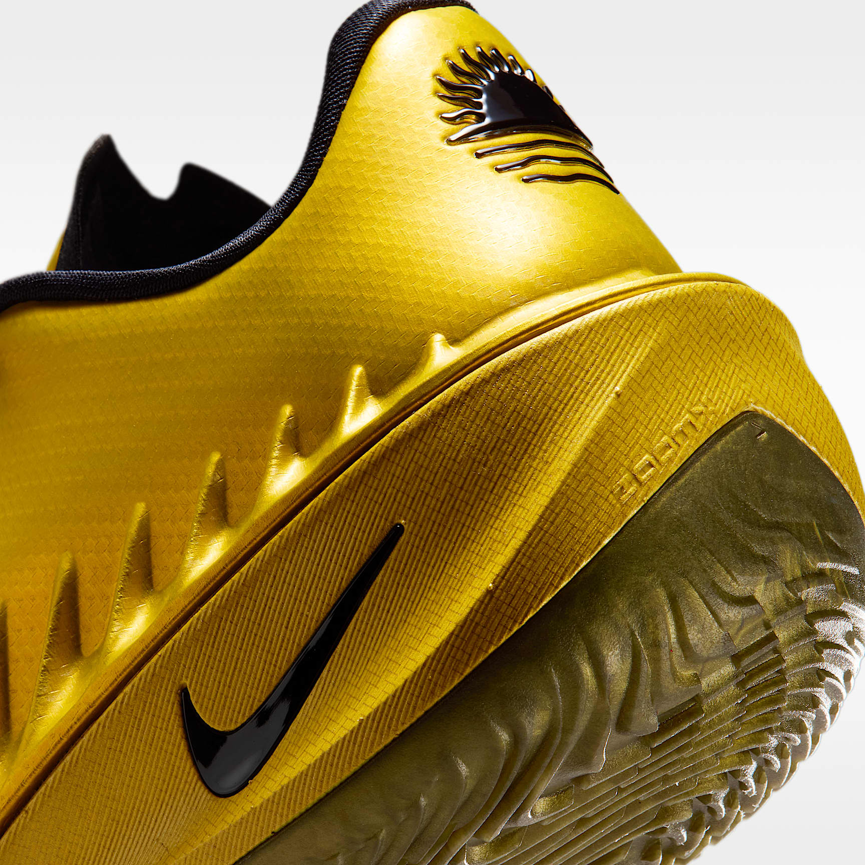 Nike G.T. Cut 4 "Jordan Poole" Basketballschuh – Metallic Gold/Schwarz