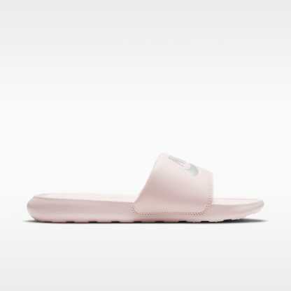 Nike Victori One Damen-Badeslipper – Barely Rose/Barely Rose/Metallic Silver