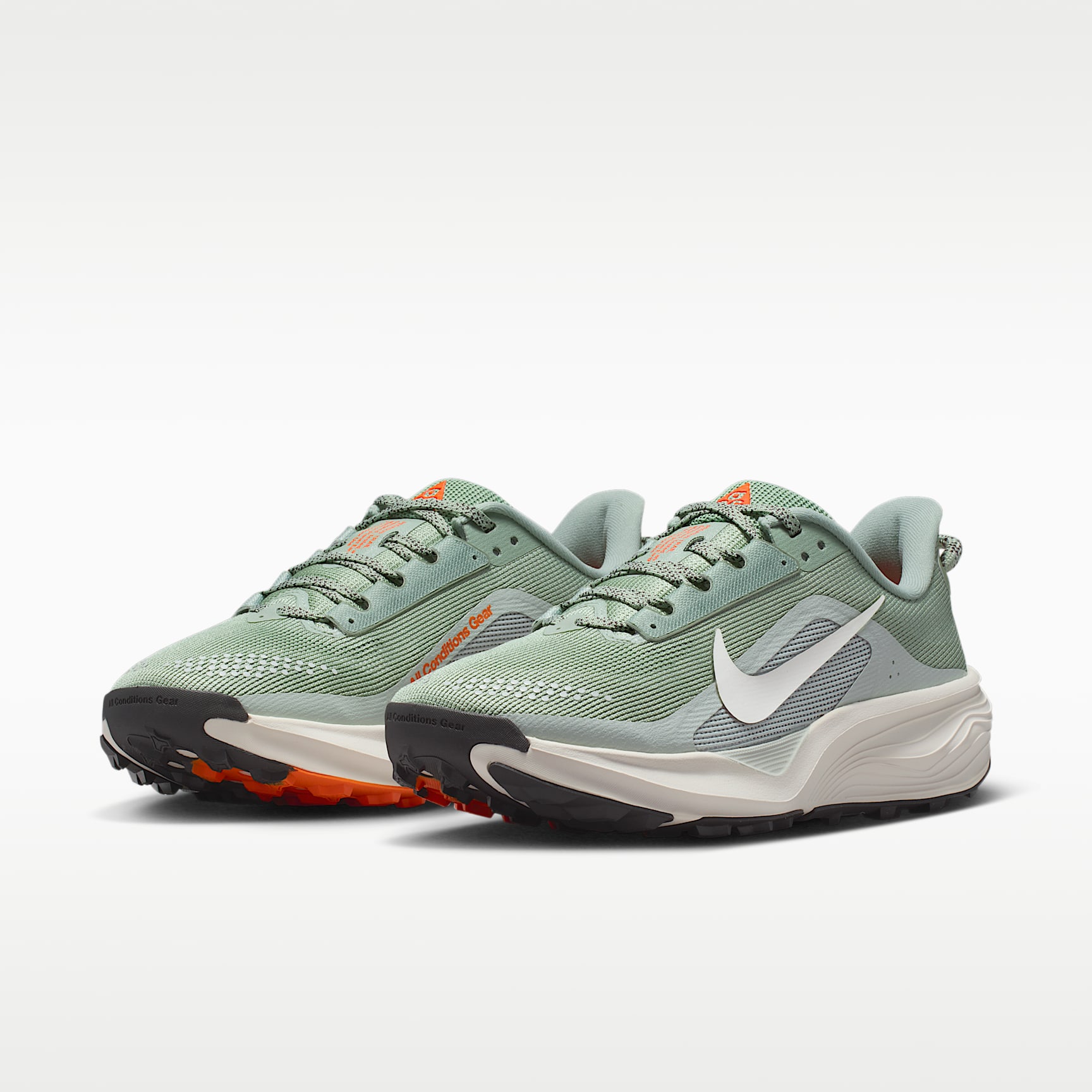 Nike ACG Pegasus Trail Traillaufschuh (Damen) – Jade Horizon/Light Silver/Safety Orange/Phantom