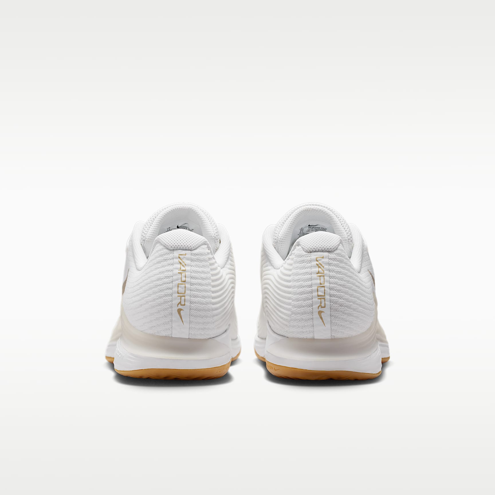 Nike Vapor 12 Clay Court Tennisschuh (Herren) – Weiß/Summit White/Linen/Light Orewood Brown
