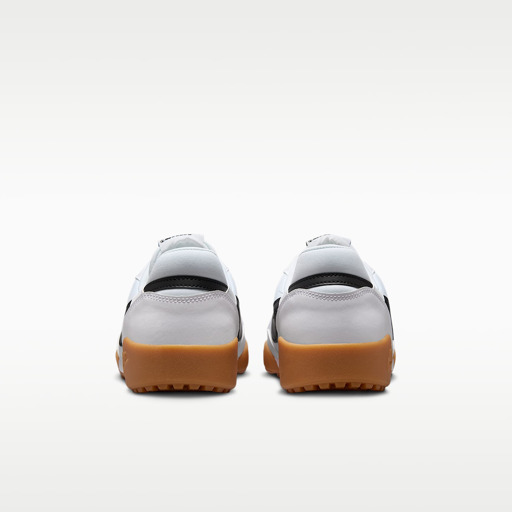 Nike Terra Manta Schuh (Herren) – Weiß/Gum Light Brown/Schwarz