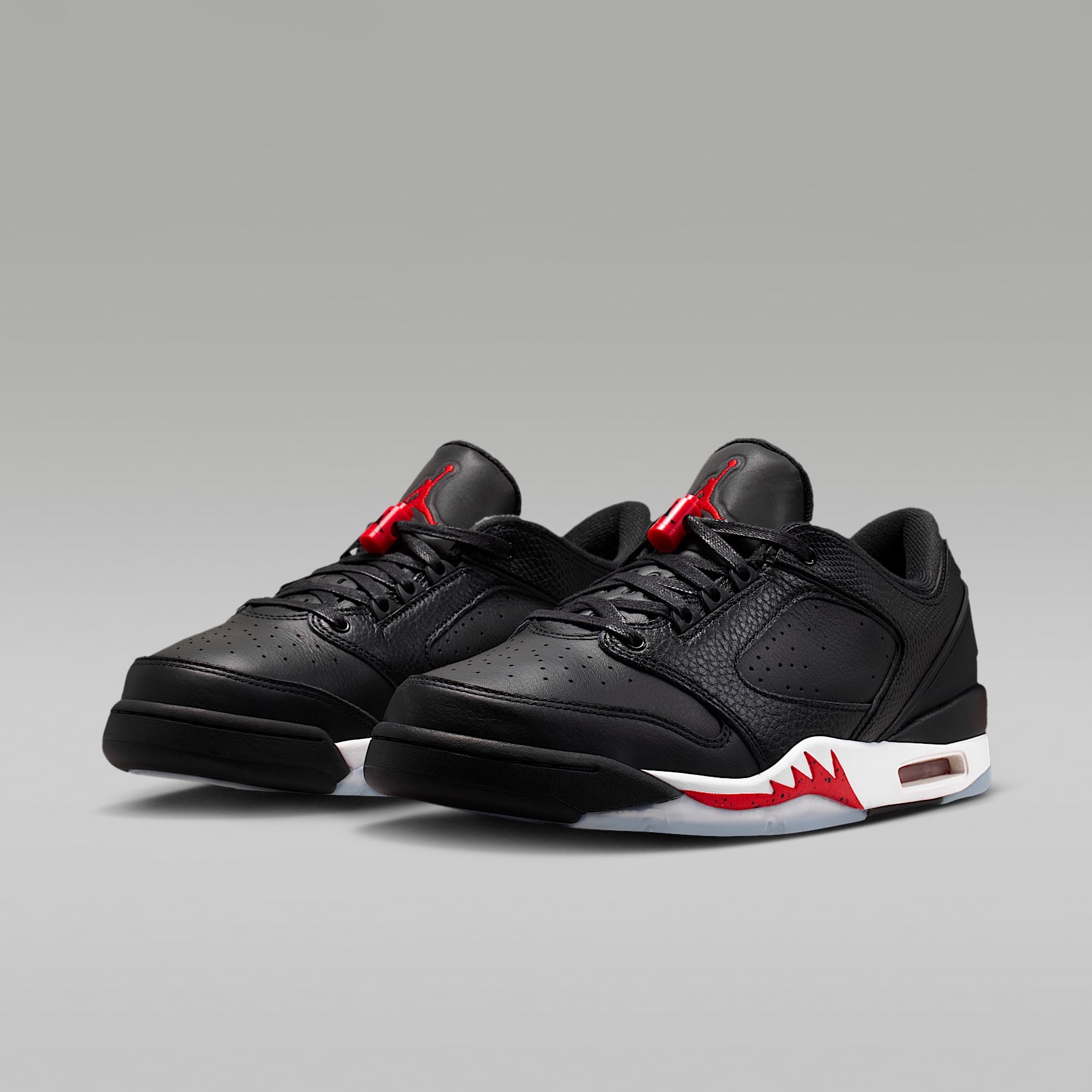 Jordan Sixty Plus Low Herrenschuh – Schwarz/Weiß/Gym Red