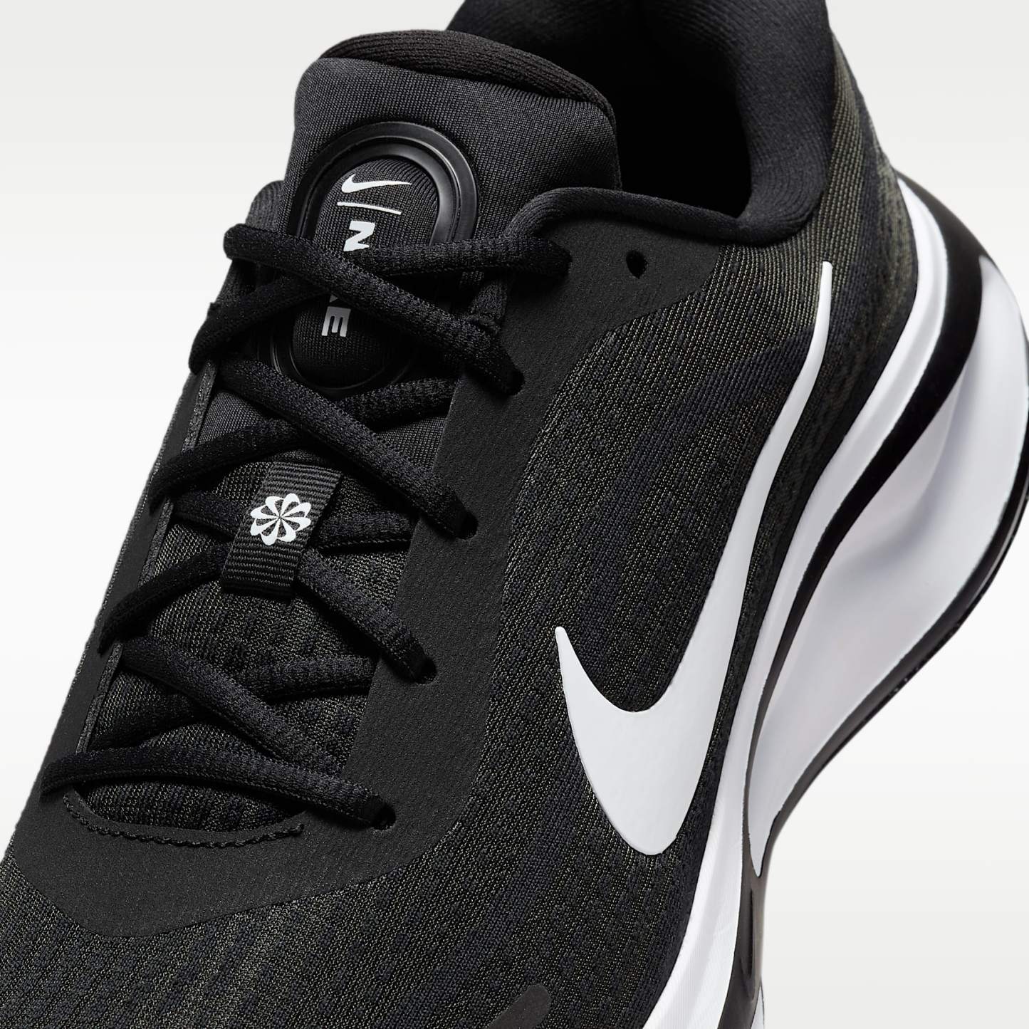 Nike Journey Run Straßenlaufschuh (Herren) – Schwarz/Anthracite/Weiß