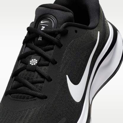 Nike Journey Run Straßenlaufschuh (Herren) – Schwarz/Anthracite/Weiß
