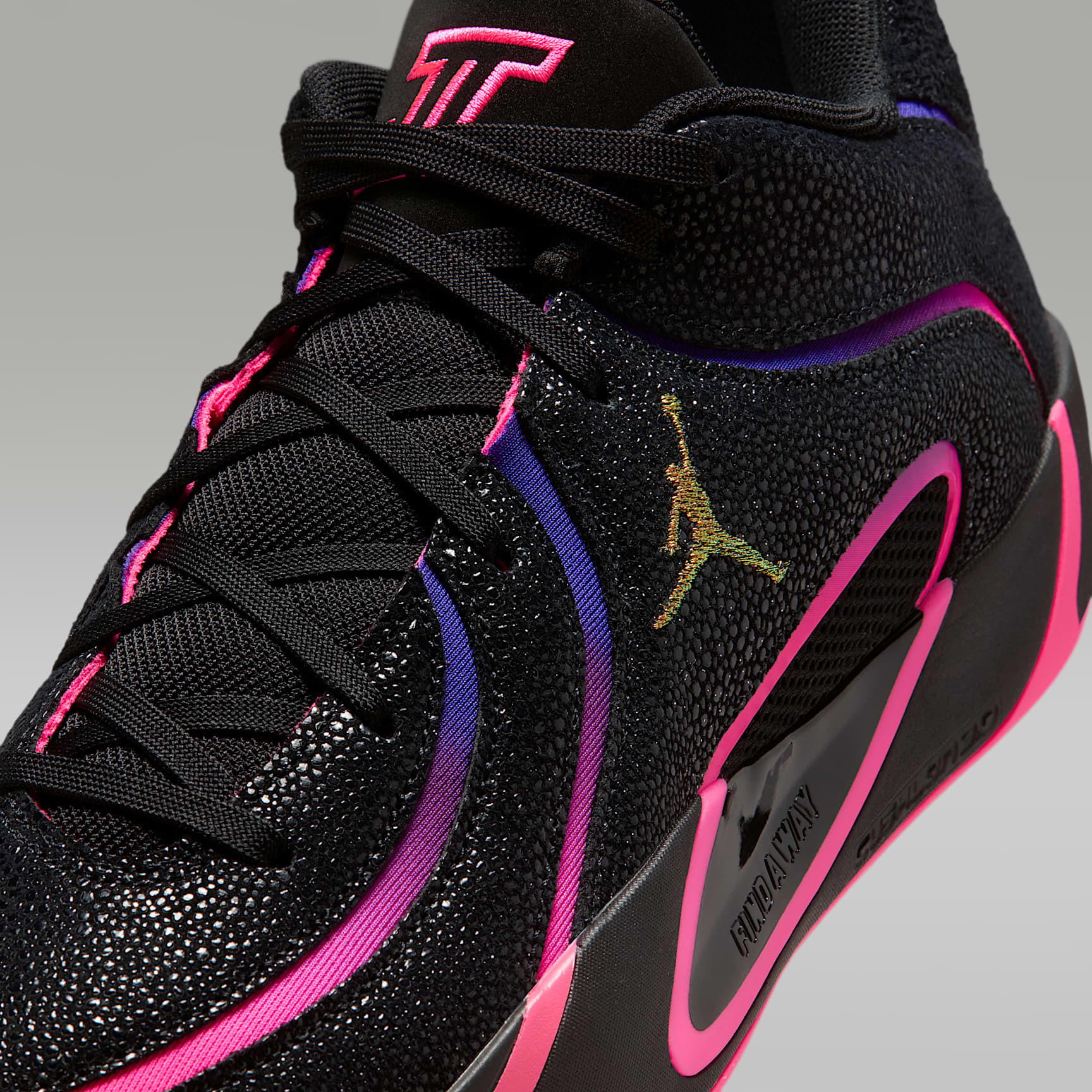 Tatum 4 "Playoffs" Basketballschuh – Schwarz/Fierce Purple/Racer Blue/Hyper Pink