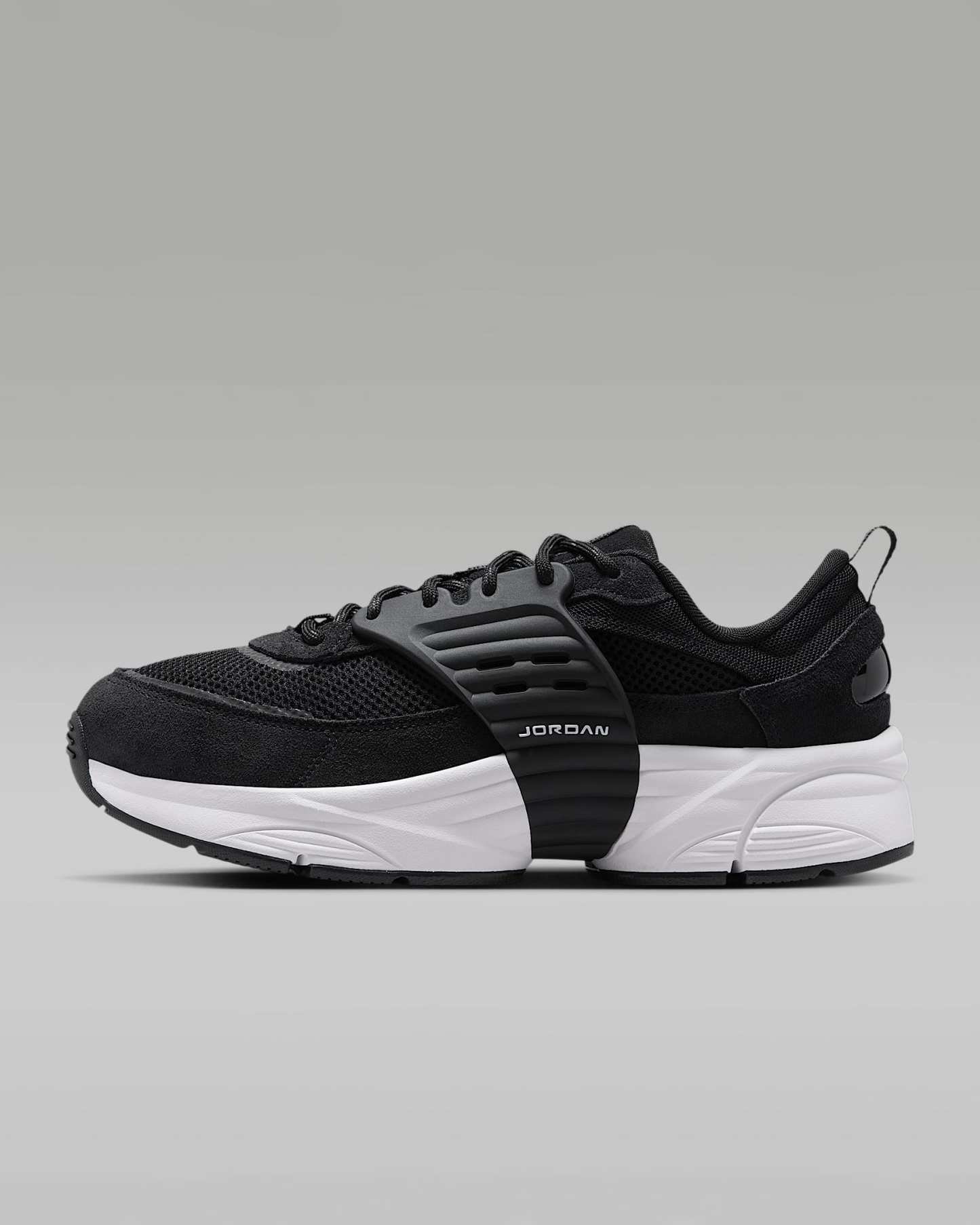 Jordan Trunner O/S Schuhe (Herren) – Schwarz/Weiß