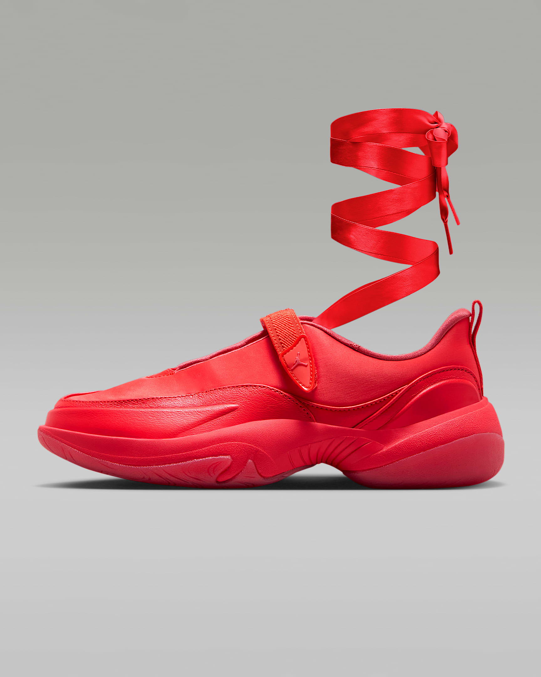 Jordan Pointe Schuh (Damen) – Chile Red/Deep Maroon/Pueblo Red