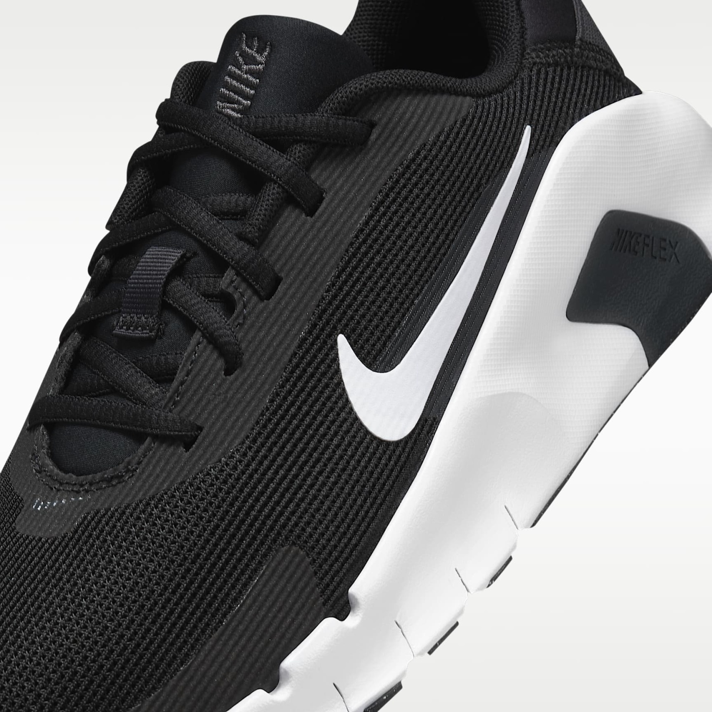 Nike Flex Train Workout-Schuh (Damen) – Schwarz/Anthracite/Weiß