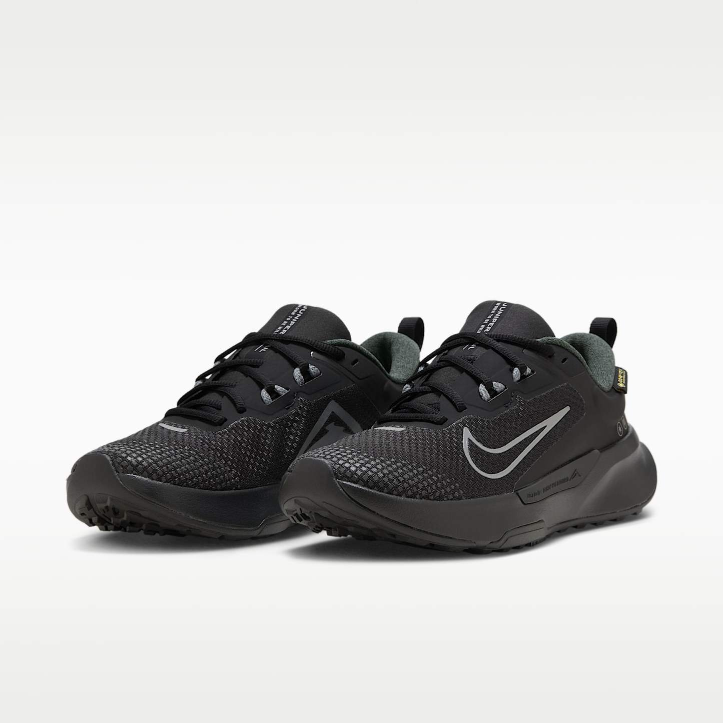 Nike Juniper Trail 2 GORE-TEX wasserfester Traillaufschuh (Damen) – Schwarz/Anthracite/Cool Grey