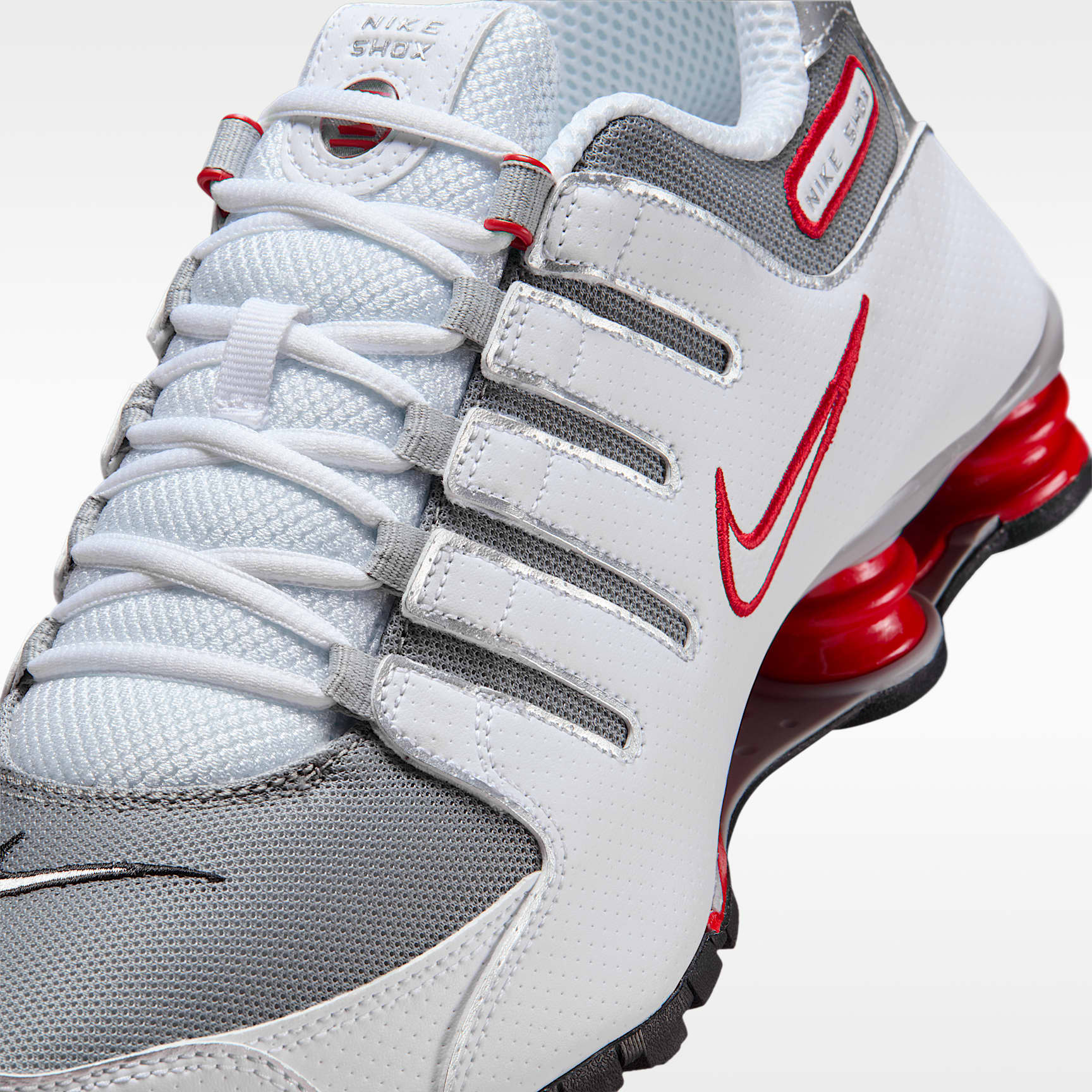 Nike Shox NZ Herrenschuh – Weiß/Sport Red/Cool Grey/Metallic Silver