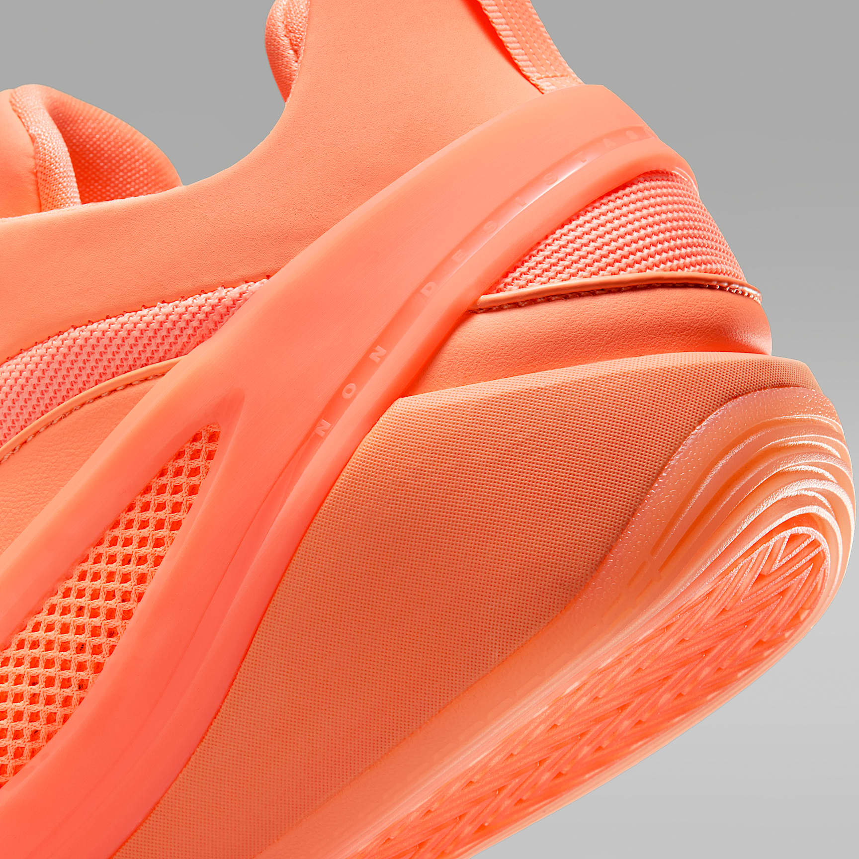 Luka 5 Basketballschuh – Orange Pulse/Hyper Crimson
