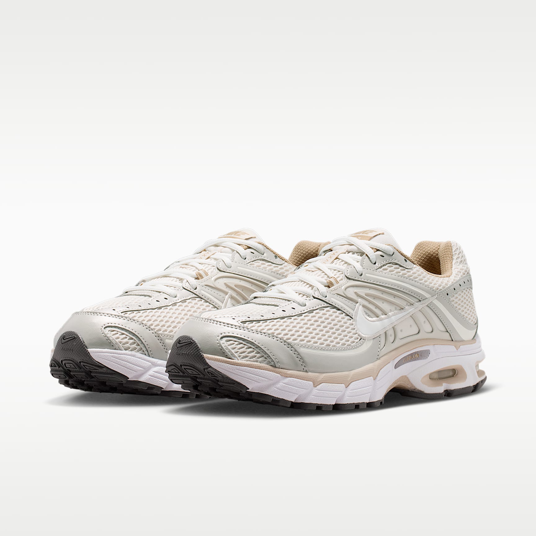 Nike Air Max Moto 2K Schuh (Herren) – Light Orewood Brown/Phantom/Sanddrift/Summit White