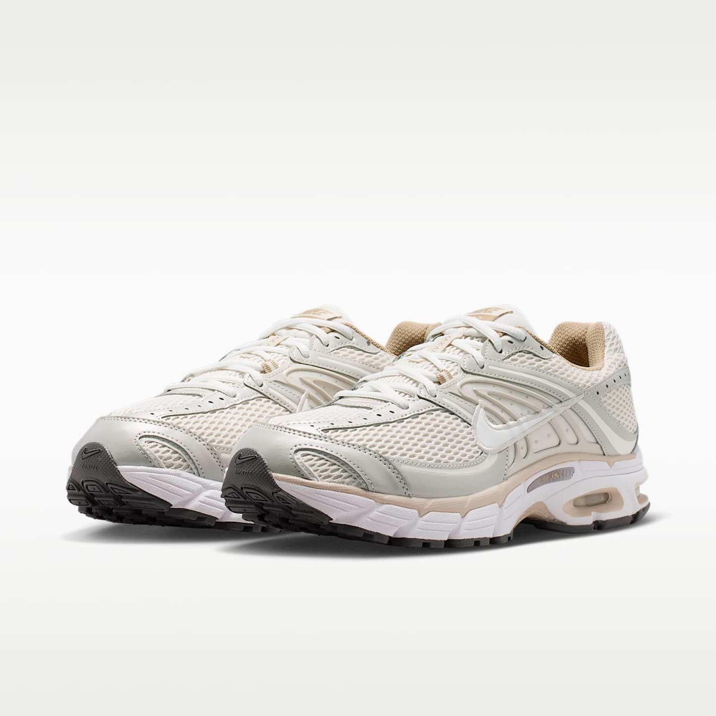 Nike Air Max Moto 2K Schuh (Herren) – Light Orewood Brown/Phantom/Sanddrift/Summit White