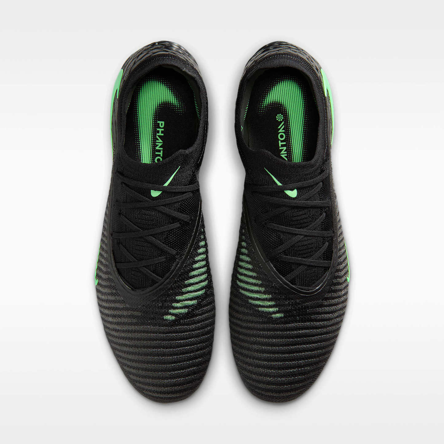 Nike Phantom 6 Low Elite Fußballschuh für Kunstrasen – Schwarz/Schwarz/Illusion Green