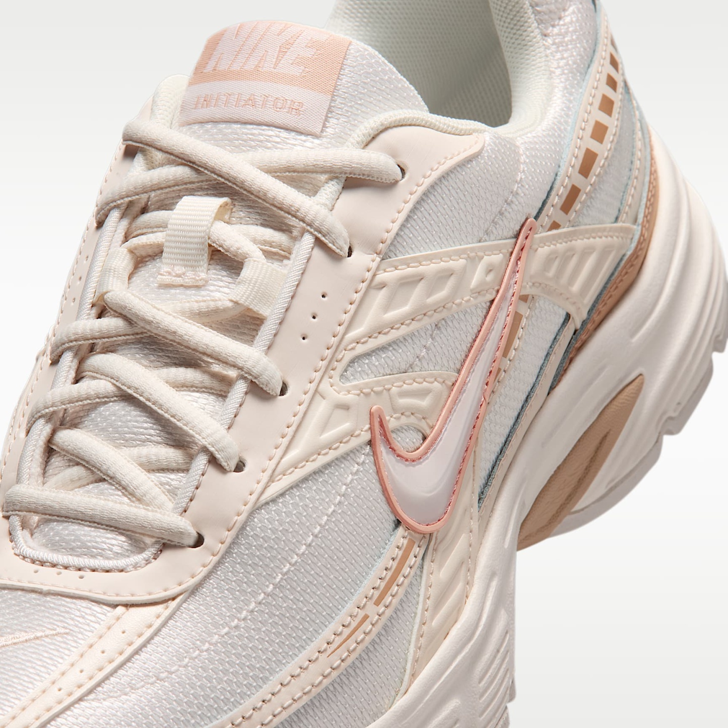 Nike Initiator Damenschuh – Phantom/Shimmer/Chalk