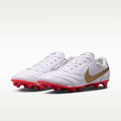 Nike Tiempo Ligera Pro Low-Top-Fußballschuh für normalen Rasen – Weiß/Bright Crimson/Blur