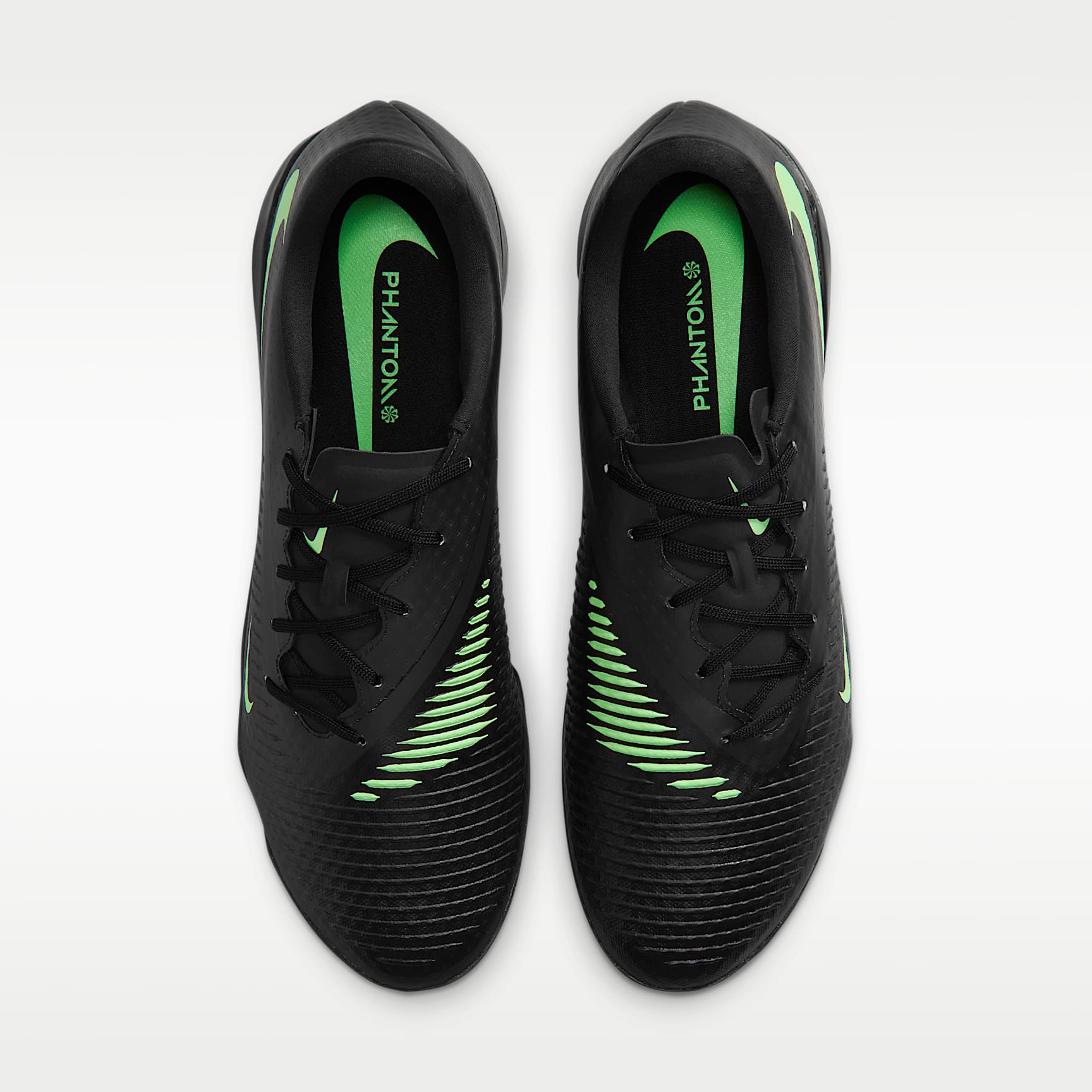 Nike Phantom 6 Low Academy Fußballschuh für Turf – Schwarz/Schwarz/Illusion Green