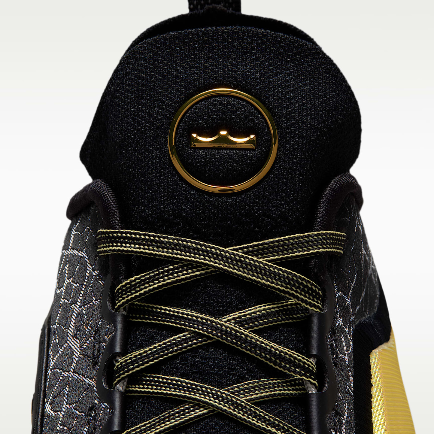 LeBron XXIII Elite "Hurt Feelings" Basketballschuh – Schwarz/Stadium Green/College Grey/Soft Yellow