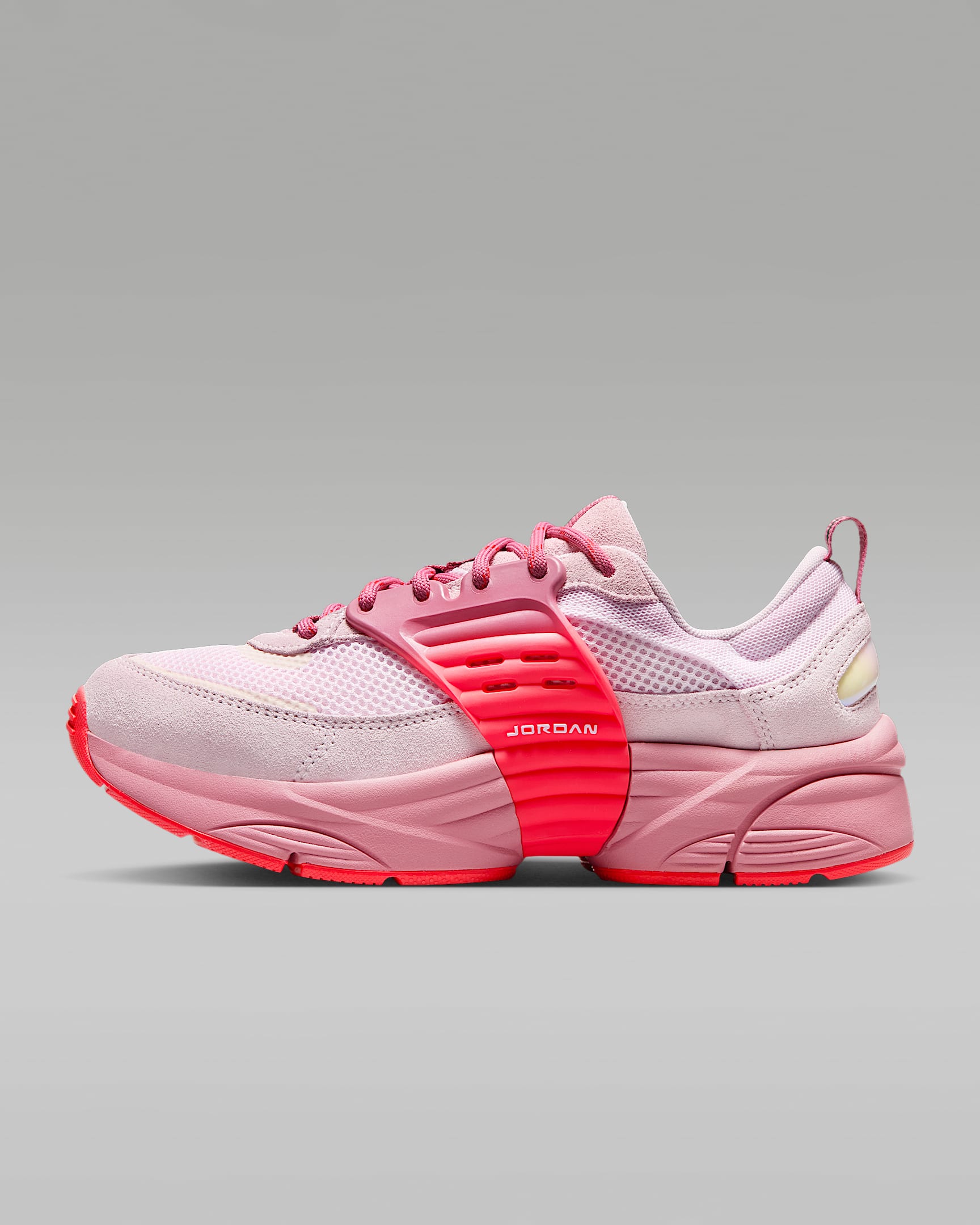 Jordan Trunner O/S Damenschuhe – Regal Pink/Desert Berry/Track Red