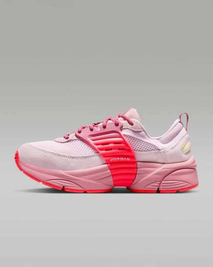 Jordan Trunner O/S Damenschuhe – Regal Pink/Desert Berry/Track Red