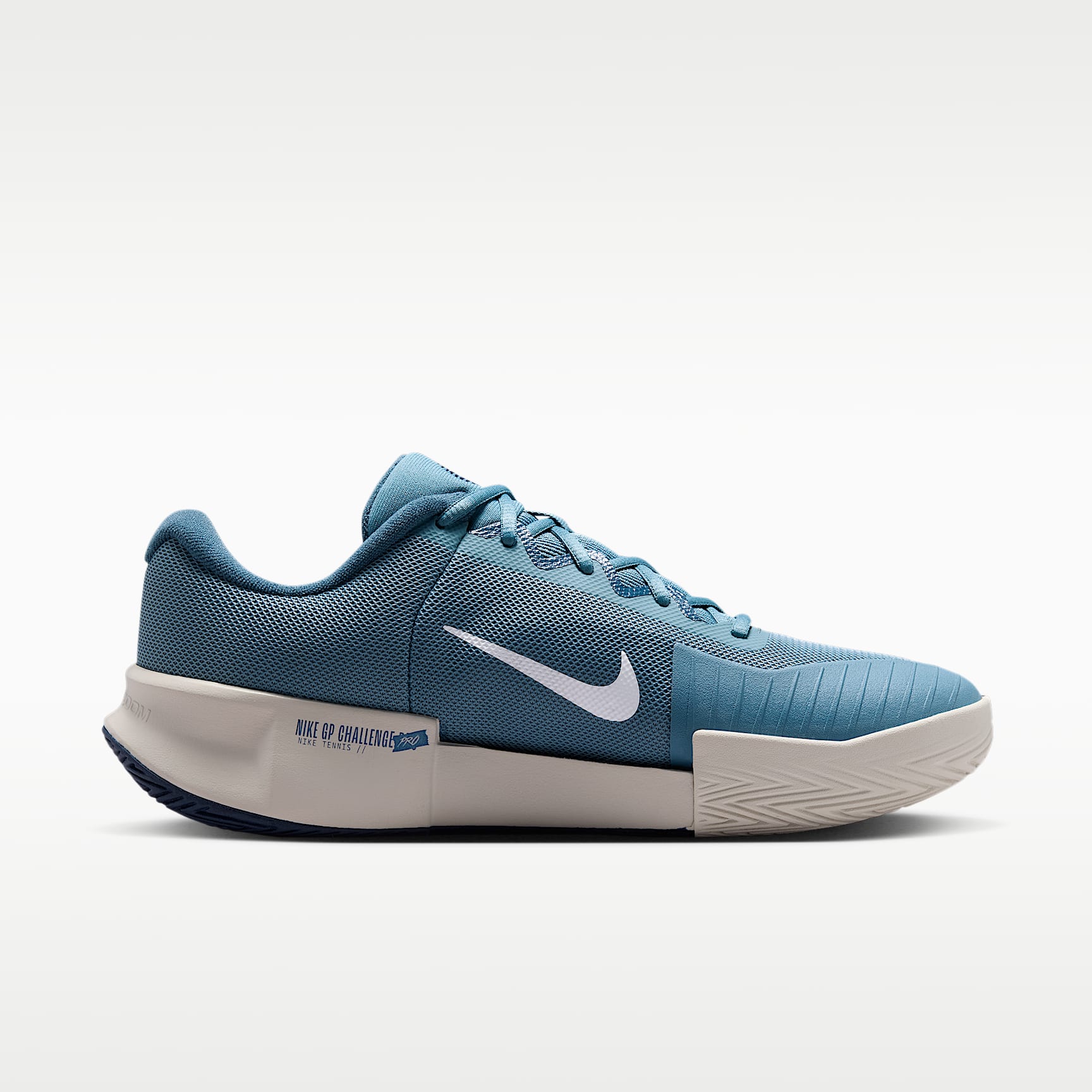 Nike GP Challenge Pro Herren-Tennisschuh für Hartplätze – Smokey Blue/Light Bone/New Slate/Weiß