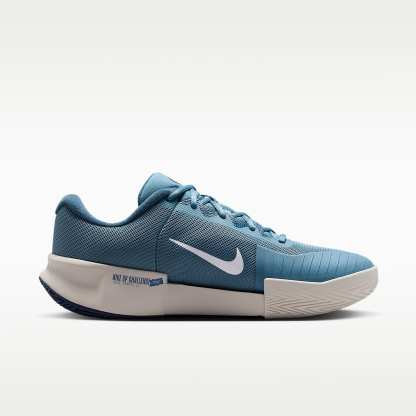 Nike GP Challenge Pro Herren-Tennisschuh für Hartplätze – Smokey Blue/Light Bone/New Slate/Weiß