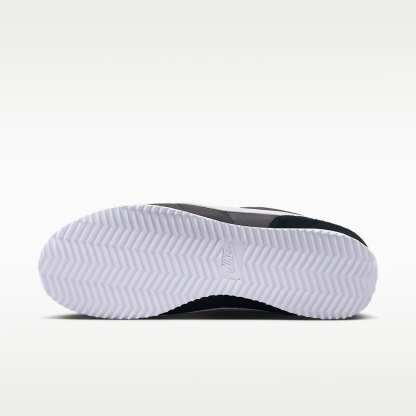Nike Cortez Textile Schuh (Damen) – Schwarz/Weiß