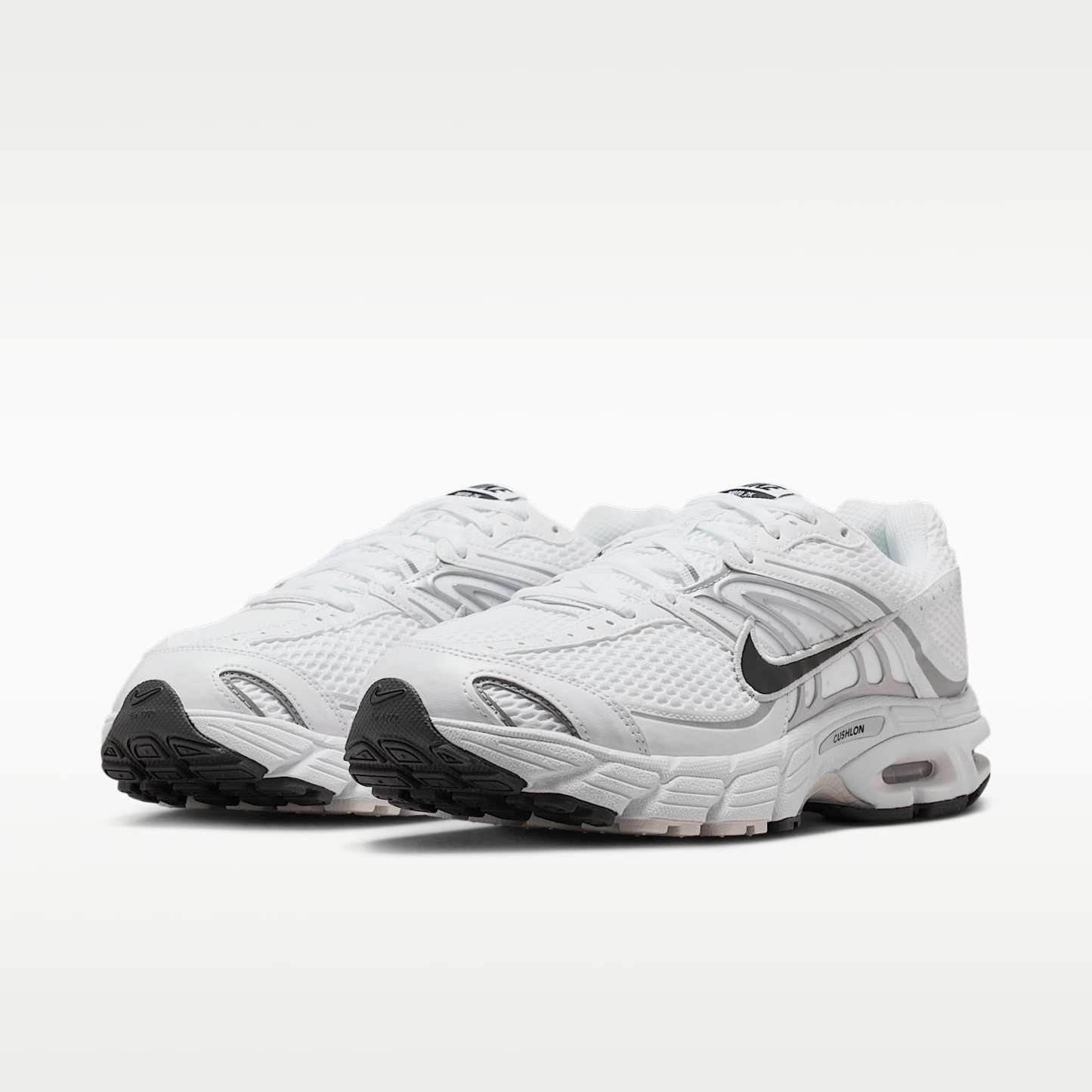 Nike Air Max Moto 2K Schuh (Herren) – Weiß/Metallic Silver/Photon Dust/Schwarz