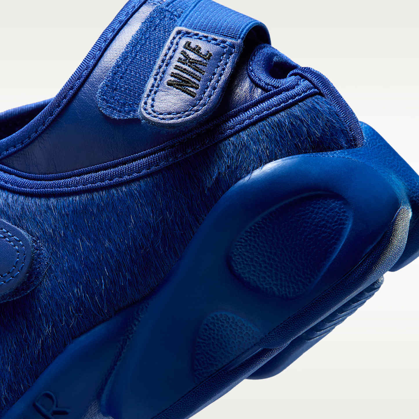 Nike Air Rift Schuh (Damen) – Old Royal/Schwarz