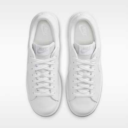 Nike Tennis Classic Damenschuh – Weiß/Weiß