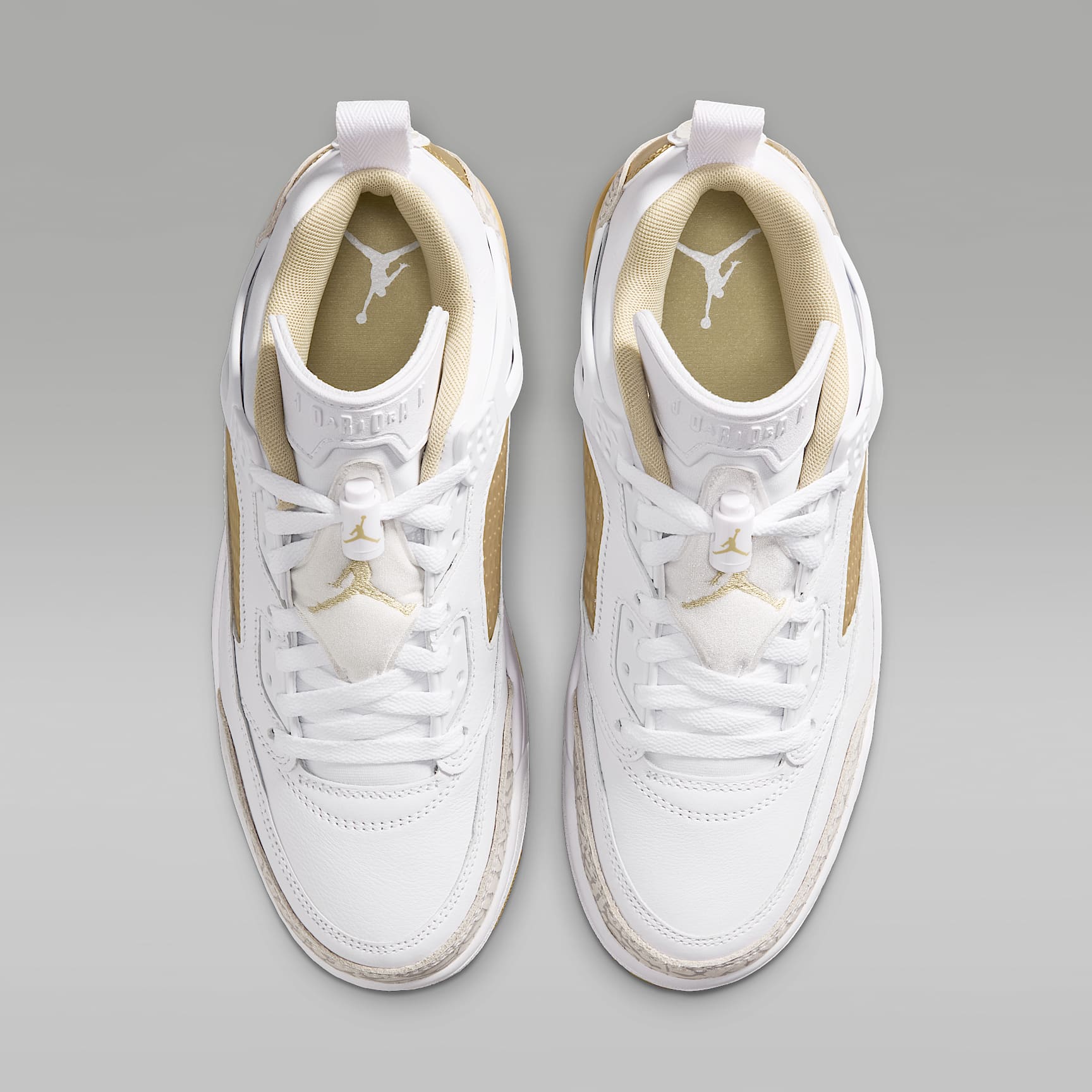 Jordan Spizike Low Schuh (Damen) – Weiß/Neutral Grey/Team Gold/Metallic Gold