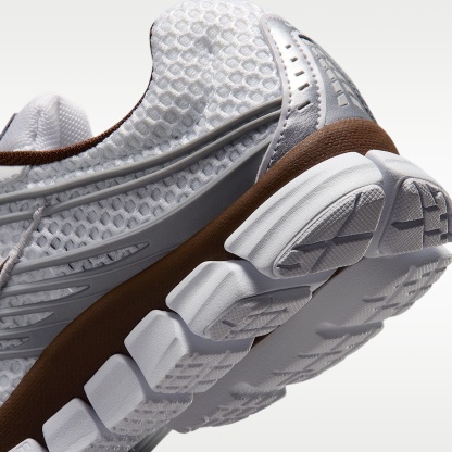 Nike Zoom Skylon 11 Damenschuh – Weiß/Metallic Silver/Cacao Wow