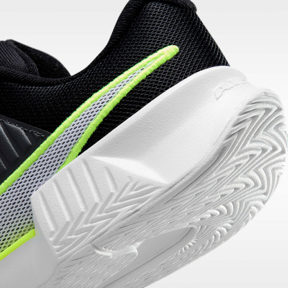 Nike Zoom GP Challenge Pro Tennisschuh für Hartplätze (Damen) – Schwarz/Anthracite/Volt/Weiß