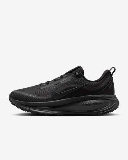 Nike Vomero 18 GORE-TEX Wasserdichter Straßenlaufschuh mit reflektierenden Designakzenten (Damen) – Schwarz/Anthracite