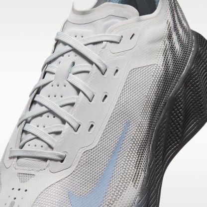 Nike Ava X Herrenschuh – Photon Dust/Schwarz/Reflect Silver/Light Armory Blue