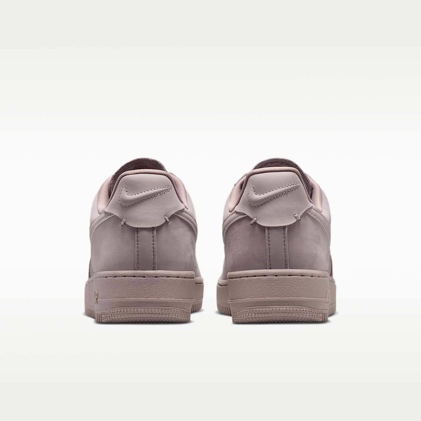 Nike Air Force 1 Retro Premium Damenschuhe – Pumice/Moon Particle