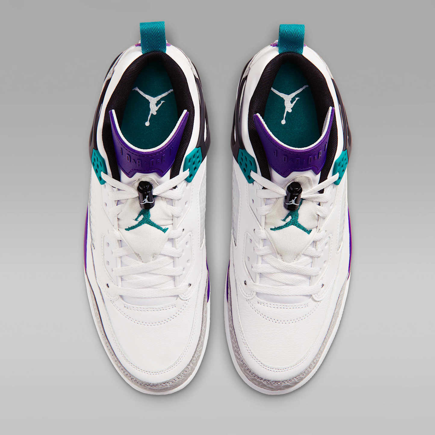 Jordan Spizike Low Herrenschuh – Weiß/Court Purple/Light Smoke Grey/Rio Teal