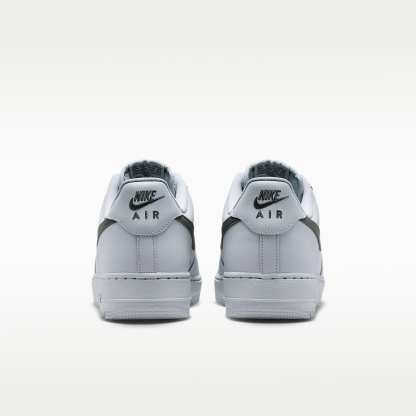Nike Air Force 1 '07 LV8 Schuh (Herren) – Wolf Grey/Wolf Grey/Dark Smoke Grey
