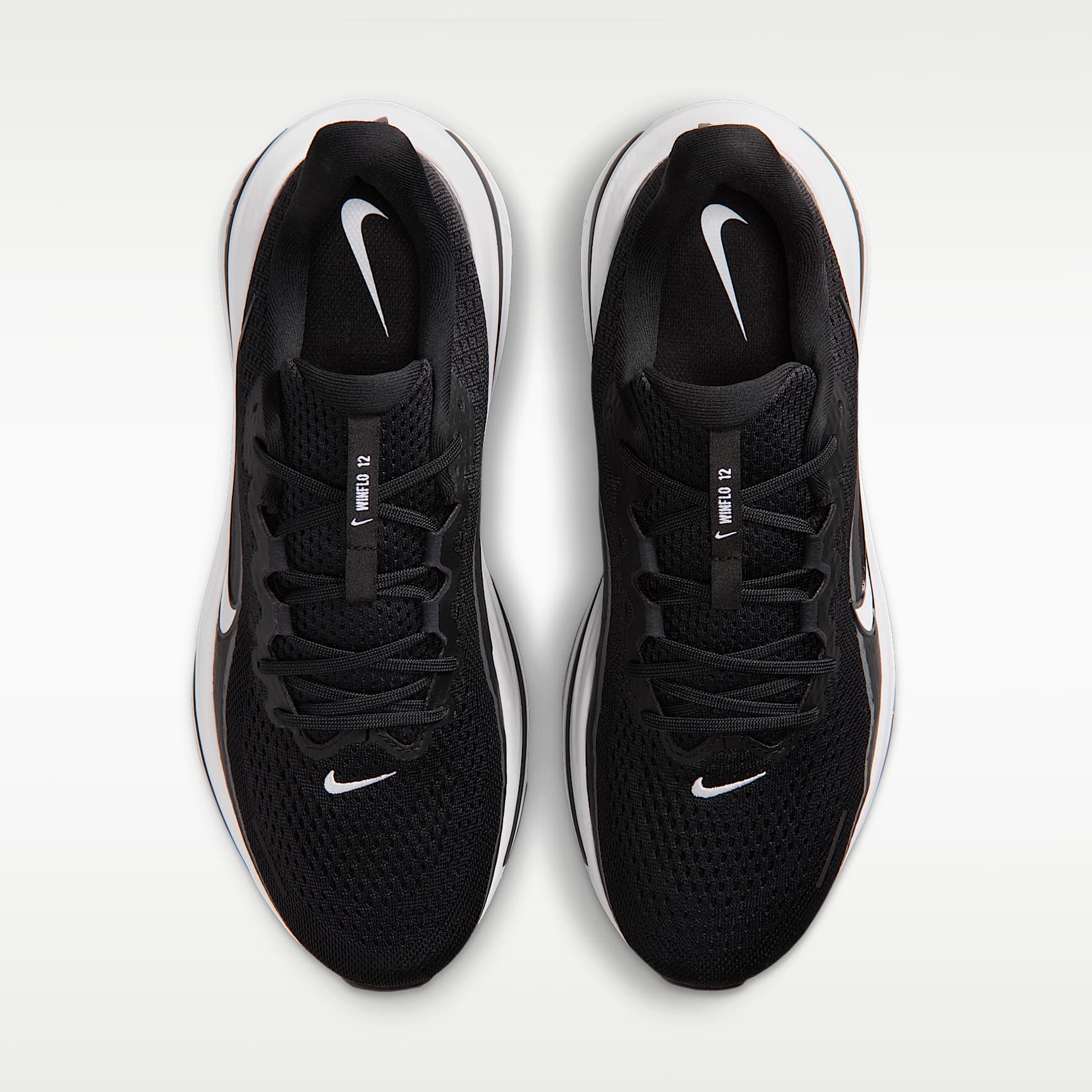 Nike Winflo 12 Straßenlaufschuh (Herren) – Schwarz/Dark Smoke Grey/Weiß