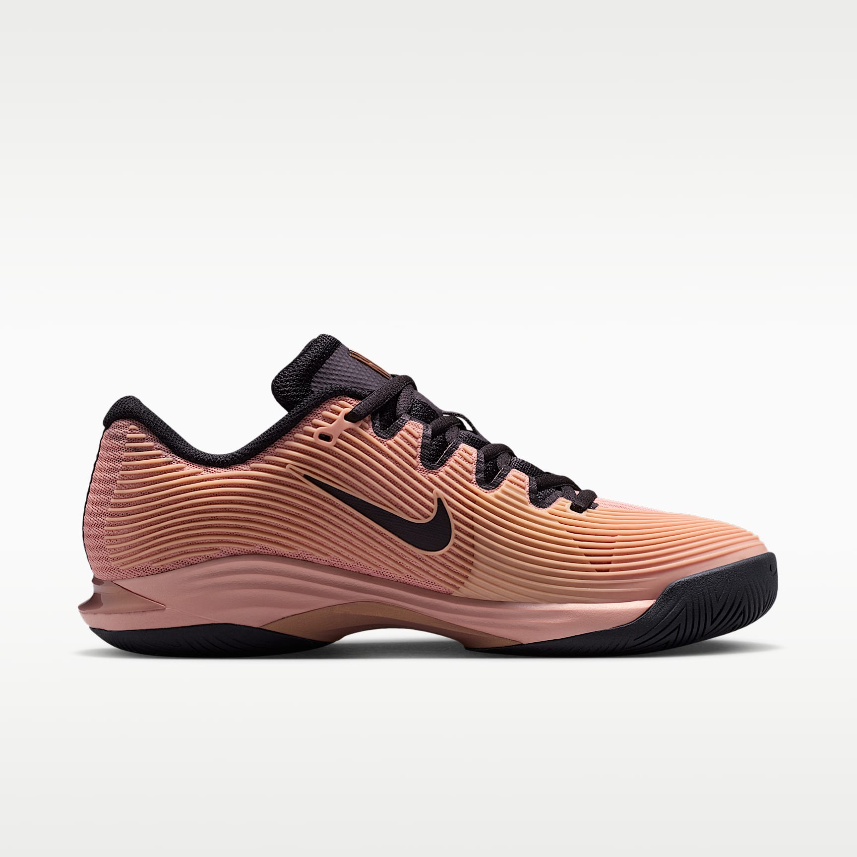 Nike Vapor 12 PRM Tennisschuh für Hartplätze (Damen) – Metallic Red Bronze/Pure Platinum/Schwarz