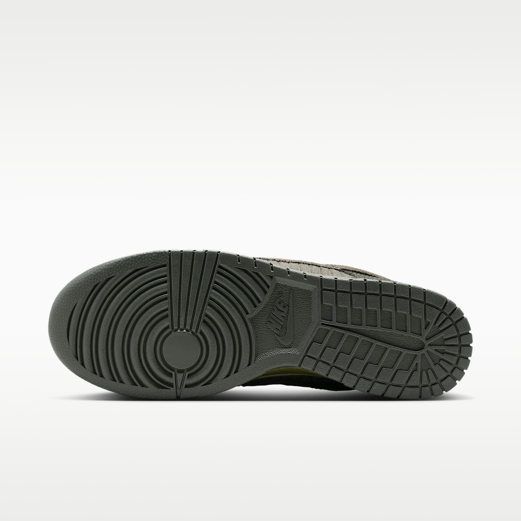 Nike Dunk Low Retro Premium Schuh (Herren) – Cargo Khaki/Medium Olive/Sequoia/Cargo Khaki