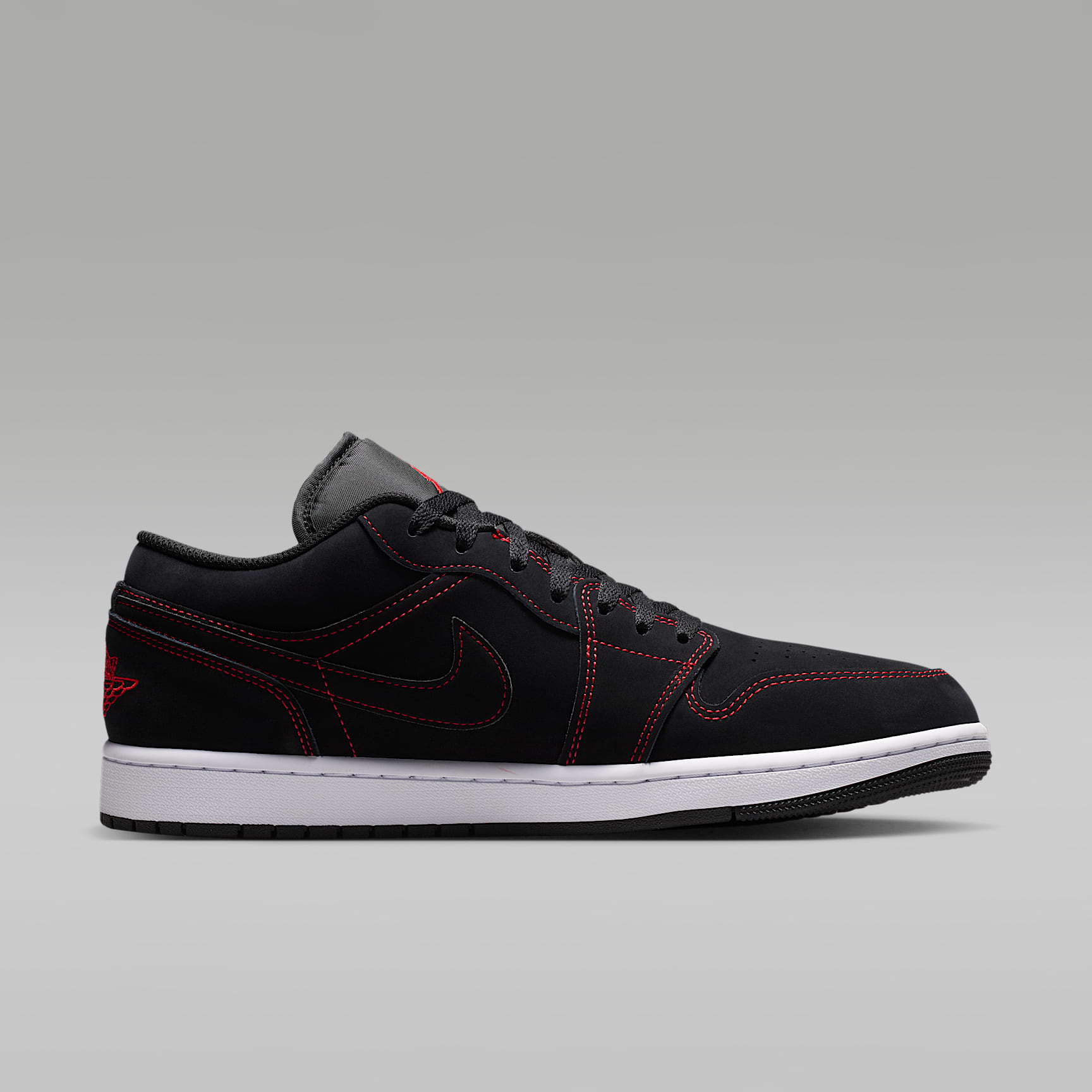 Air Jordan 1 Low Herrenschuh – Schwarz/Weiß/University Red